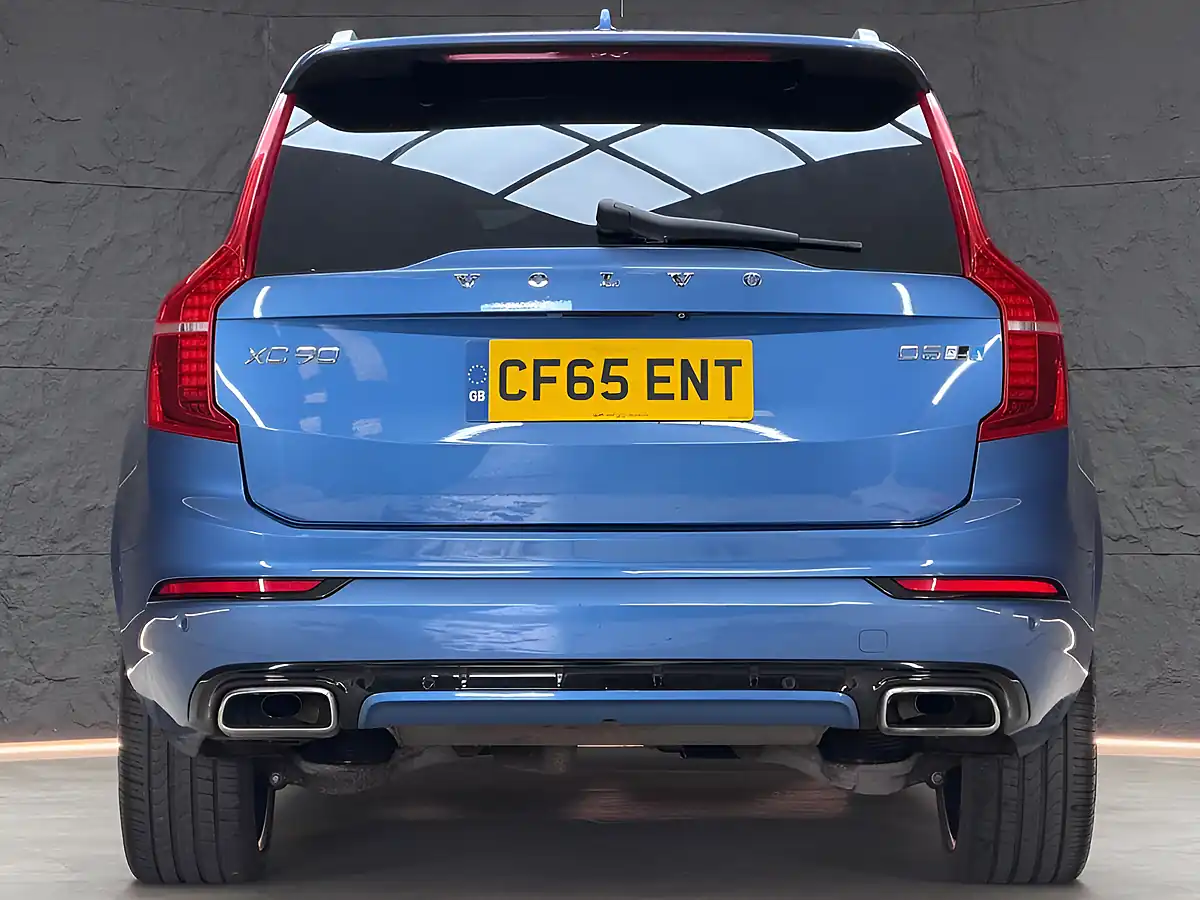 Used 2016 Volvo XC90 R-Design Bursting Blue - Interior and Exterior details 10