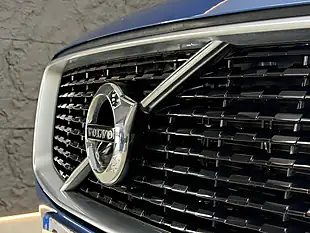 Used 2016 Volvo XC90 R-Design Bursting Blue - Interior and Exterior details 13