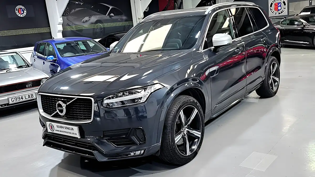 Used 2016 Volvo XC90 R-Design Grey - Interior and Exterior details 10