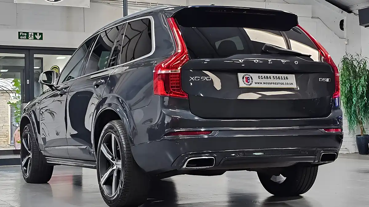 Used 2016 Volvo XC90 R-Design Grey - Interior and Exterior details 11