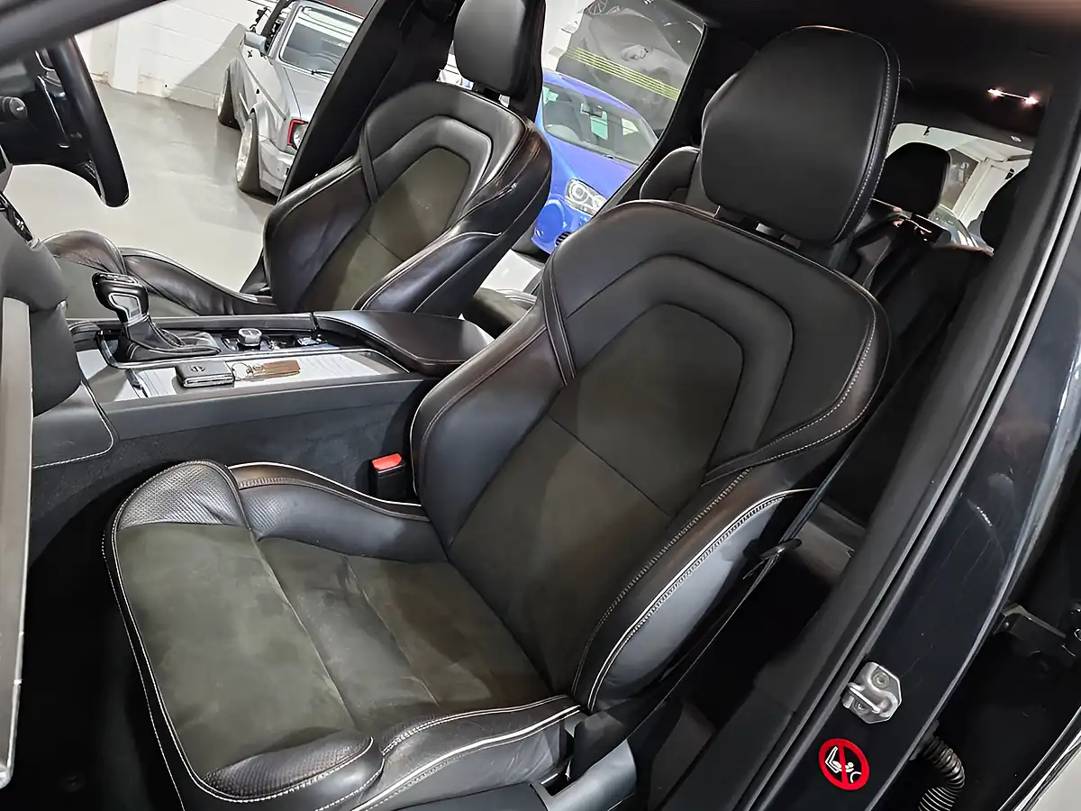 Used 2016 Volvo XC90 R-Design Grey - Interior and Exterior details 20
