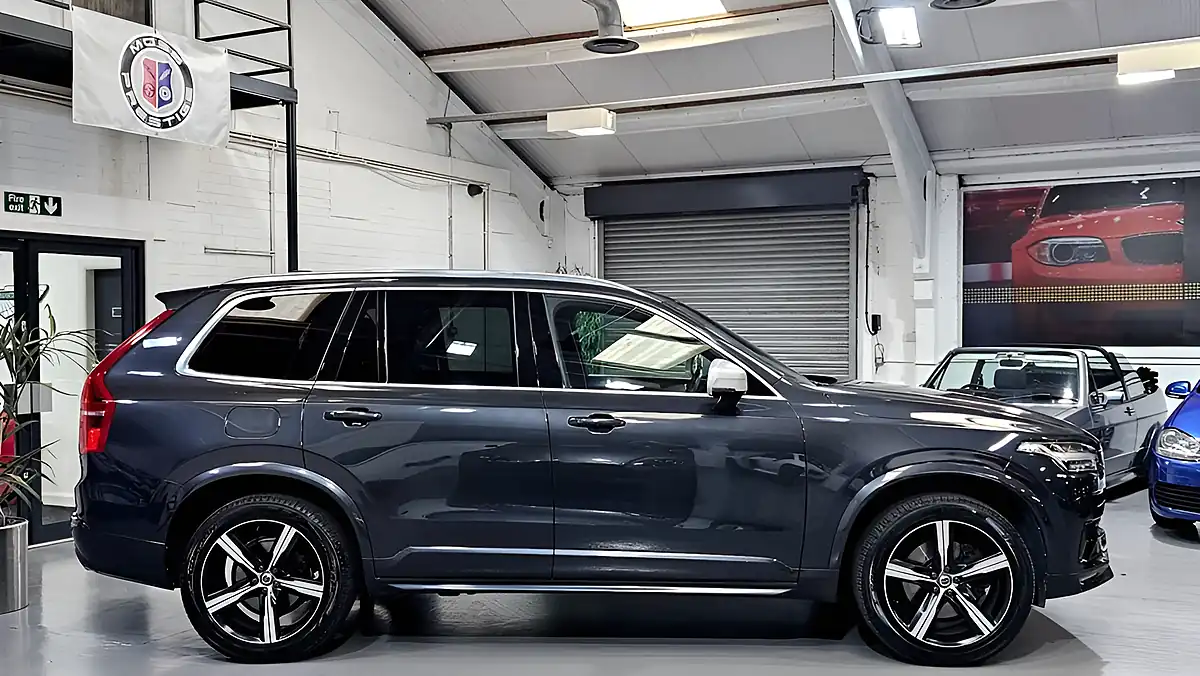 Used 2016 Volvo XC90 R-Design Grey - Interior and Exterior details 5