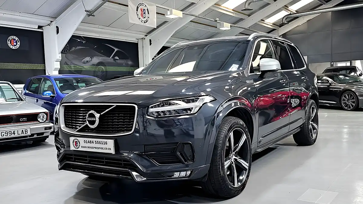Used 2016 Volvo XC90 R-Design Grey - Interior and Exterior details 8