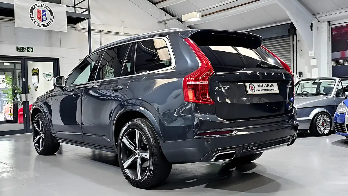 Used 2016 Volvo XC90 R-Design Grey - Interior and Exterior details 9
