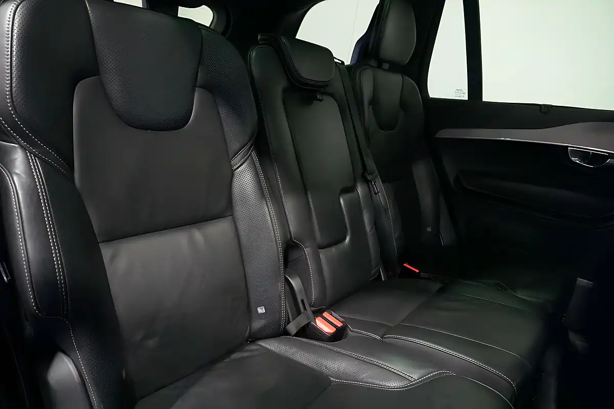 Used 2016 Volvo XC90 R-Design Osmium Grey - Interior and Exterior details 10