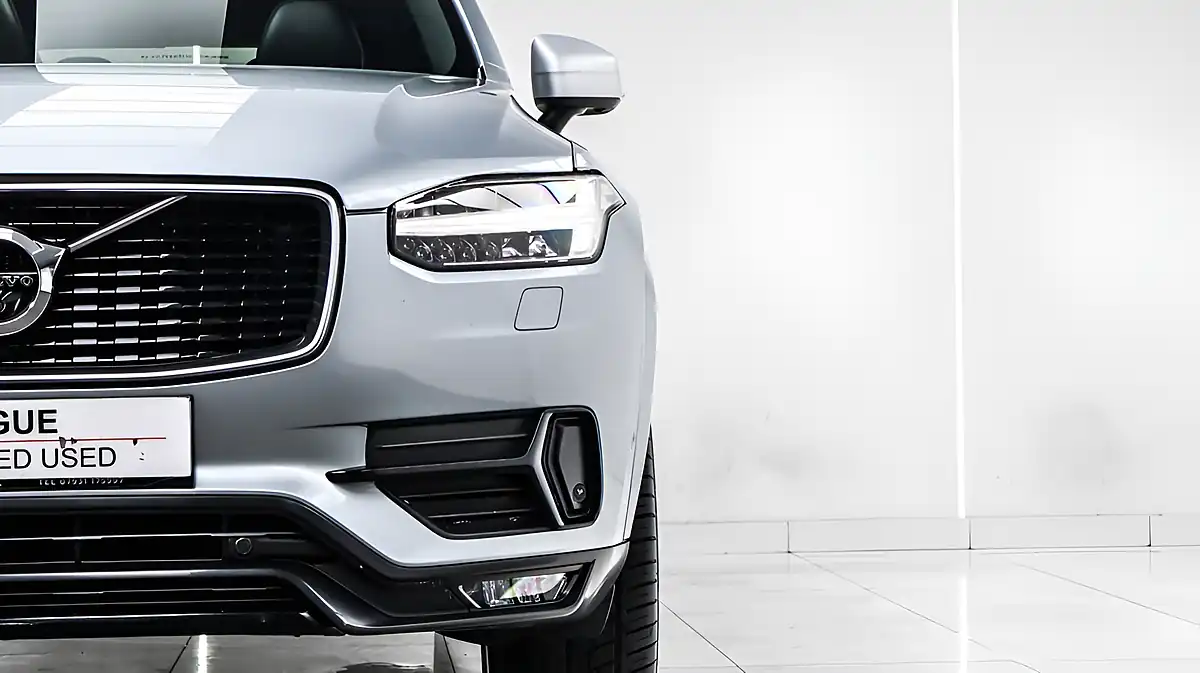 Used 2016 Volvo XC90 R-Design Silver - Interior and Exterior details 9