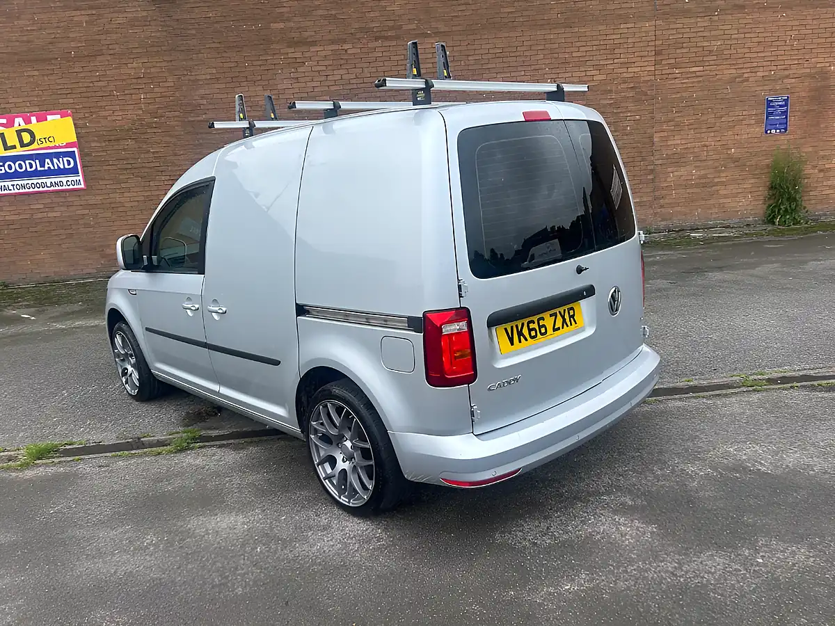 Used 2016 Vw Caddy Trendline Silver - Interior and Exterior details 8