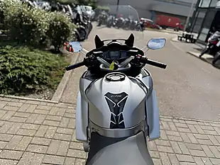 Used 2016 Yamaha FJR1300 a Silver - Interior and Exterior details 9