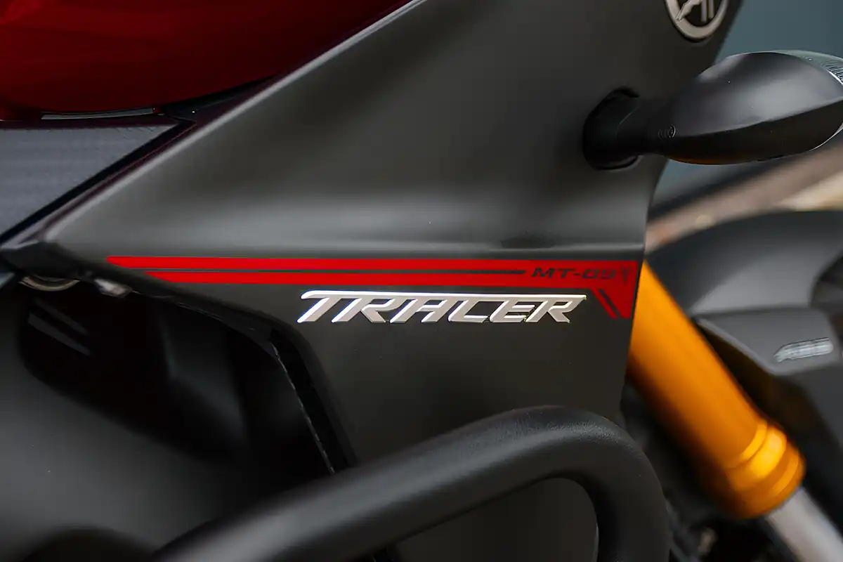 Used 2016 Yamaha MT-09 Tracer Red - Interior and Exterior details 8