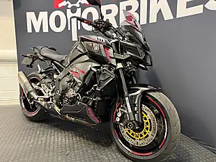 Used 2016 Yamaha MT-10 - Interior and Exterior details 6