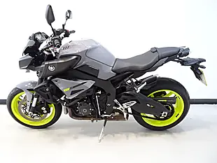 Used 2016 Yamaha MT-10 MTN1000 Grey - Interior and Exterior details 2