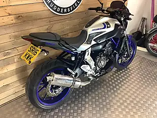 Used 2016 Yamaha Mt Abs Silver - Interior and Exterior details 4