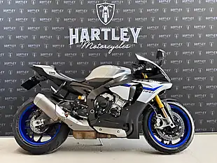 Used 2016 Yamaha R1 R1M Silver - Interior and Exterior details 5
