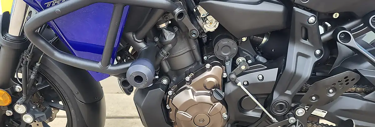Used 2016 Yamaha Tracer 700 Blue - Interior and Exterior details 4