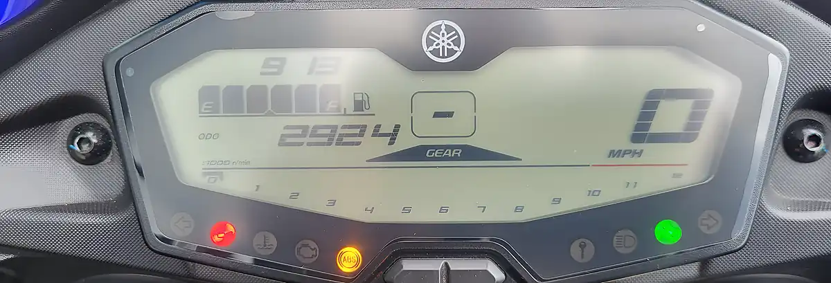 Used 2016 Yamaha Tracer 700 Blue - Interior and Exterior details 9
