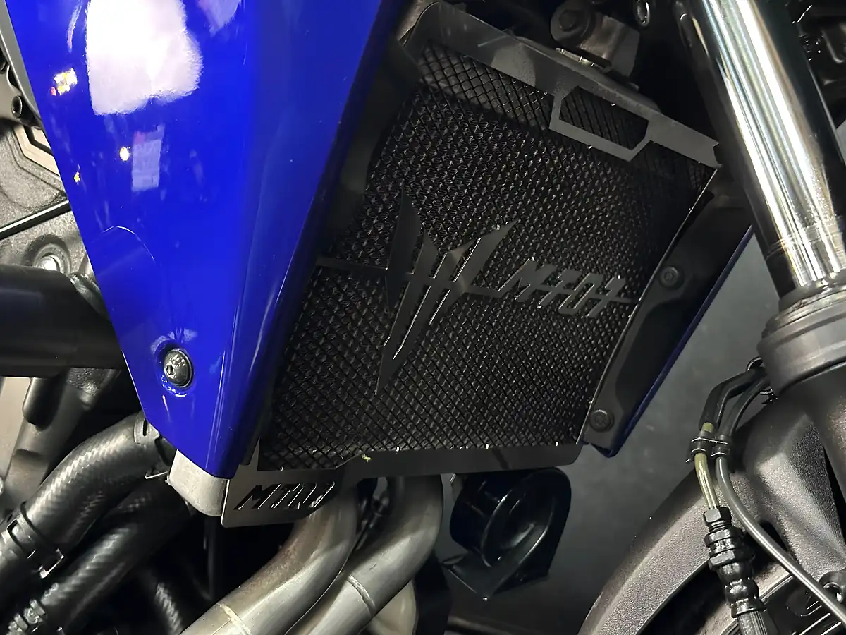Used 2016 Yamaha Tracer 700 Blue - Interior and Exterior details 16