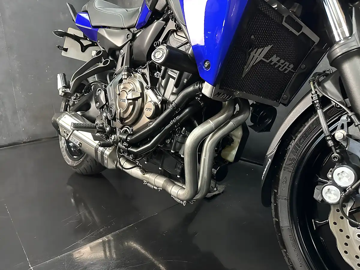 Used 2016 Yamaha Tracer 700 Blue - Interior and Exterior details 19