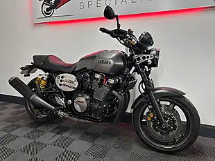 Used 2016 Yamaha XJR1300 Grey - Interior and Exterior details 5