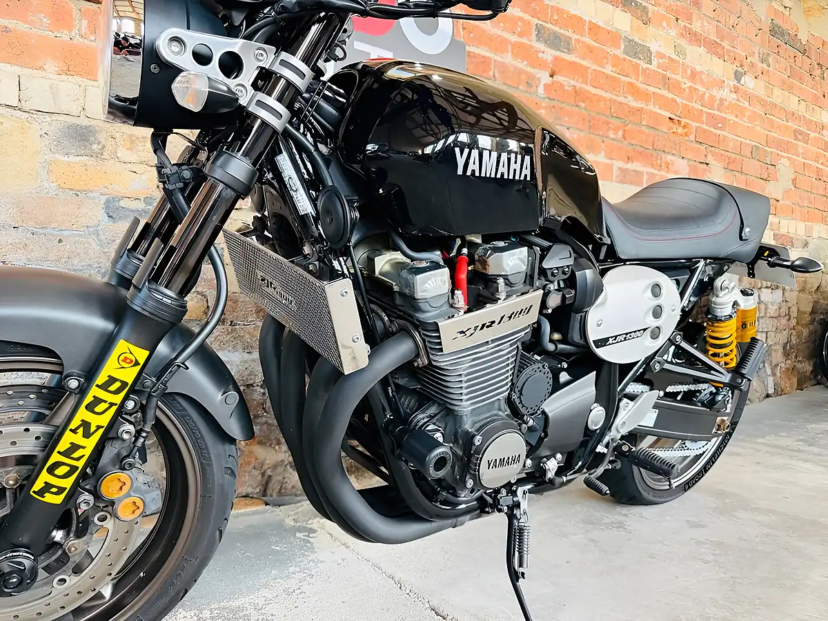 Used 2016 Yamaha XJR1300 Retro Black - Interior and Exterior details 15