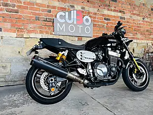 Used 2016 Yamaha XJR1300 Retro Black - Interior and Exterior details 4