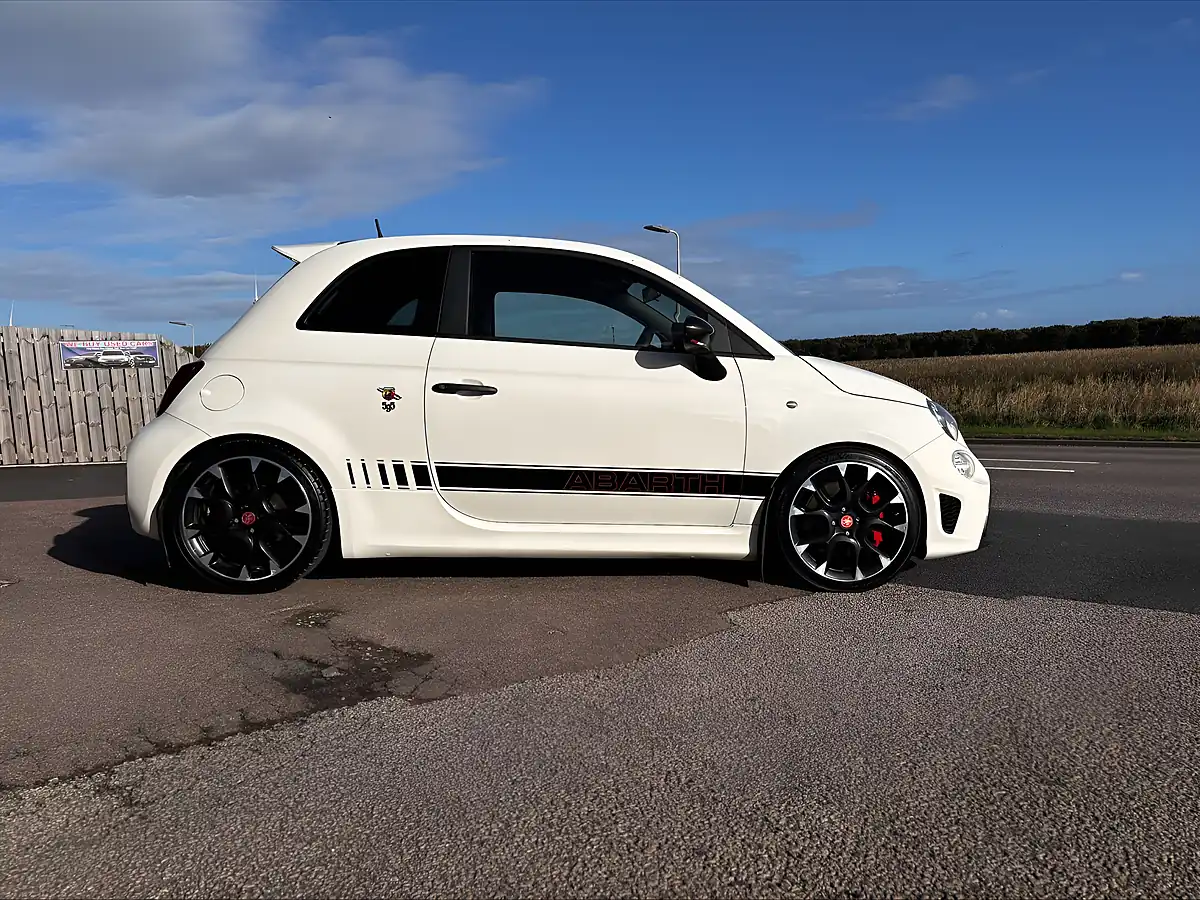 Used 2017 Abarth 595 Competizione White - Interior and Exterior details 3