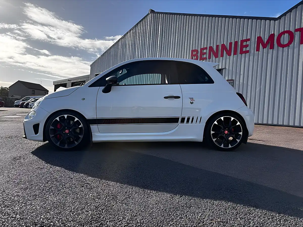 Used 2017 Abarth 595 Competizione White - Interior and Exterior details 4