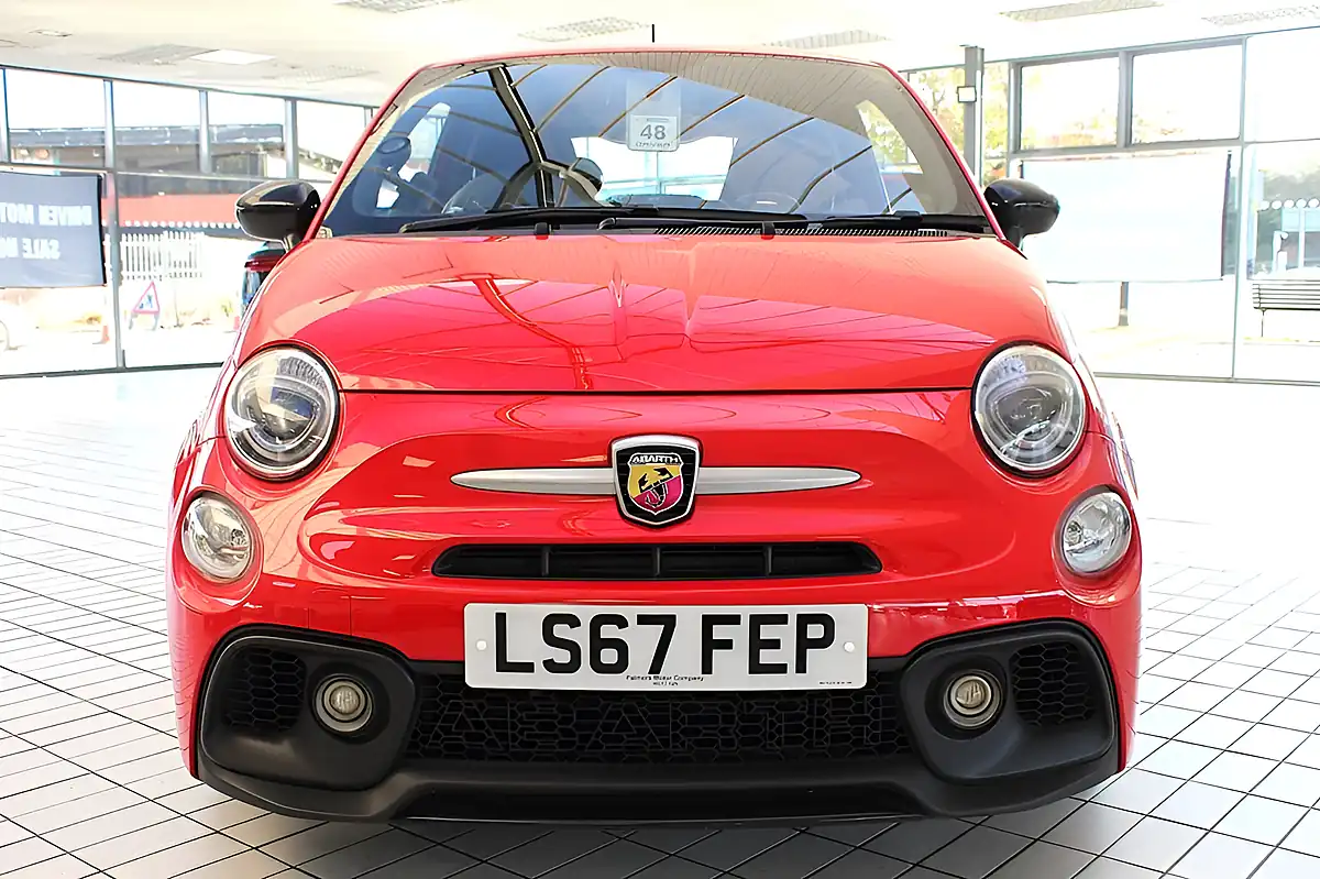 Used 2017 Abarth 595 Hatchback 3dr Red - Interior and Exterior details 4