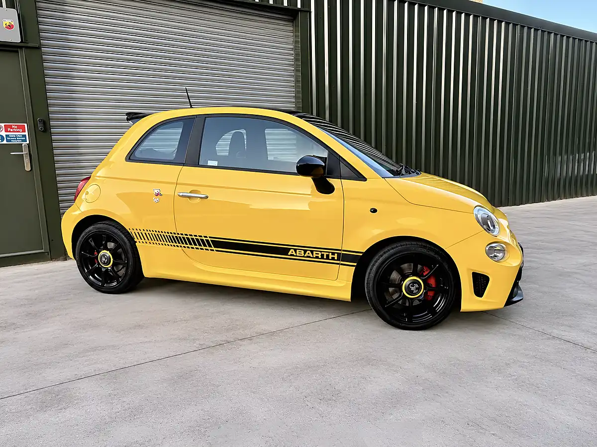 Used 2017 Abarth 595 Yellow - Interior and Exterior details 12