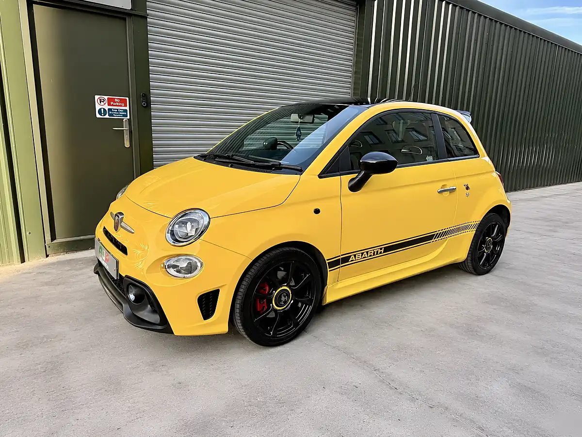 Used 2017 Abarth 595 Yellow - Interior and Exterior details 14