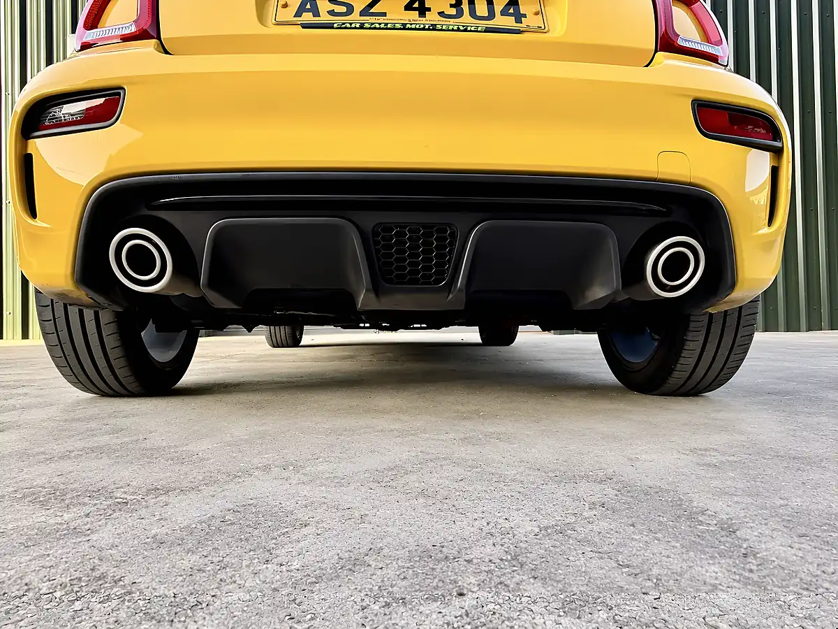 Used 2017 Abarth 595 Yellow - Interior and Exterior details 16