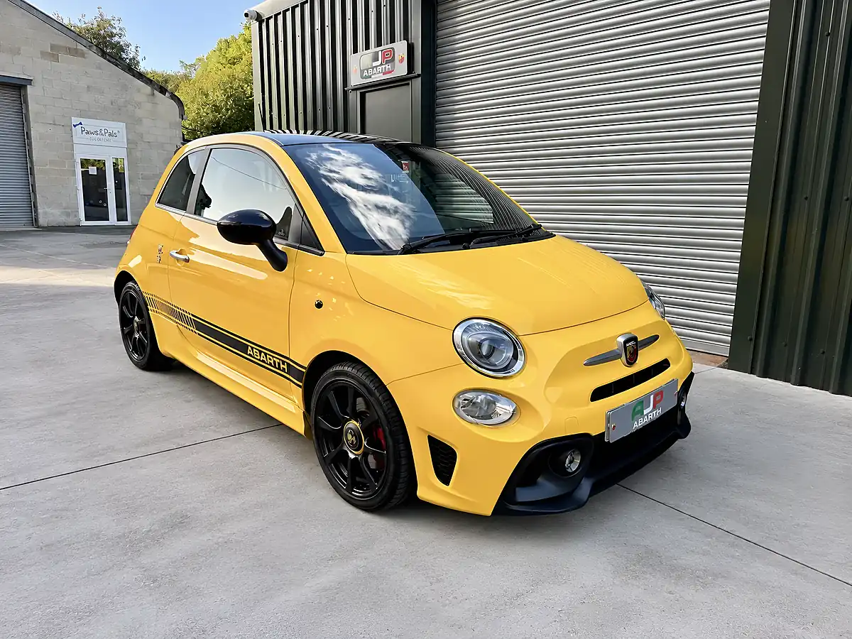 Used 2017 Abarth 595 Yellow - Interior and Exterior details 20