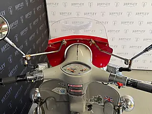 Used 2017 Ajs Modena Retro Silver - Interior and Exterior details 5