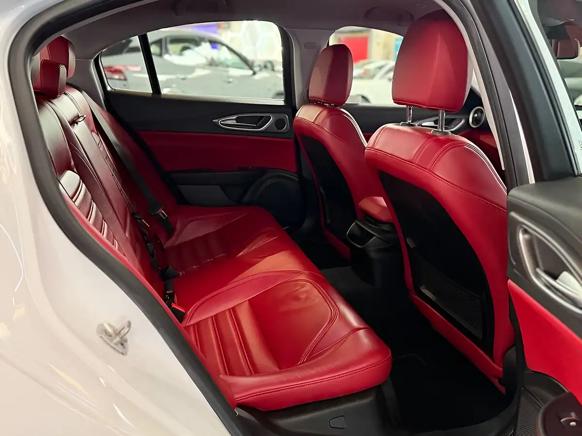 Used 2017 Alfa Romeo Giulia Speciale White - Interior and Exterior details 11
