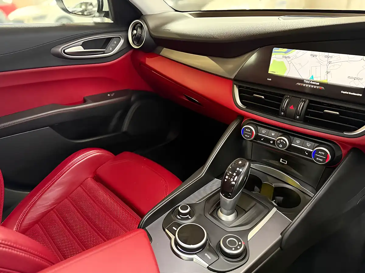 Used 2017 Alfa Romeo Giulia Speciale White - Interior and Exterior details 14