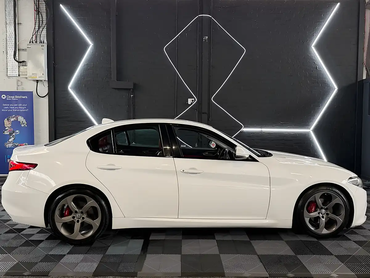 Used 2017 Alfa Romeo Giulia Speciale White - Interior and Exterior details 17
