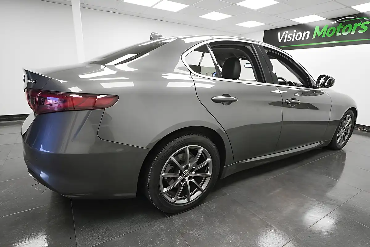 Used 2017 Alfa Romeo Giulia Tecnica Vesuvio Grey - Interior and Exterior details 3