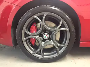 Used 2017 Alfa Romeo Giulietta Speciale Red - Interior and Exterior details 15