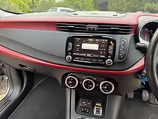 Used 2017 Alfa Romeo Giulietta Super Limited Edition Silver - Interior and Exterior details 15
