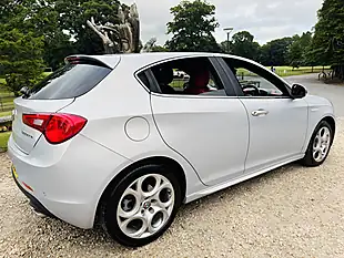 Used 2017 Alfa Romeo Giulietta Super Limited Edition Silver - Interior and Exterior details 7
