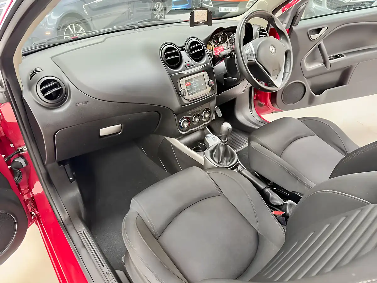 Used 2017 Alfa Romeo Mito Tecnosilk Red - Interior and Exterior details 16