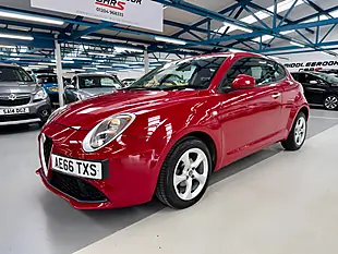 Used 2017 Alfa Romeo Mito Tecnosilk Red - Interior and Exterior details 2