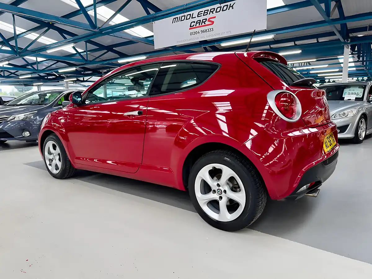 Used 2017 Alfa Romeo Mito Tecnosilk Red - Interior and Exterior details 3