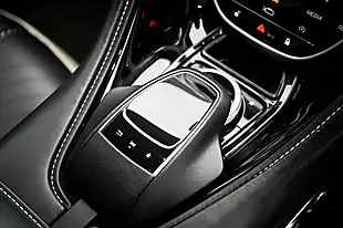 Used 2017 Aston Martin DB11 Coupe White - Interior and Exterior details 18