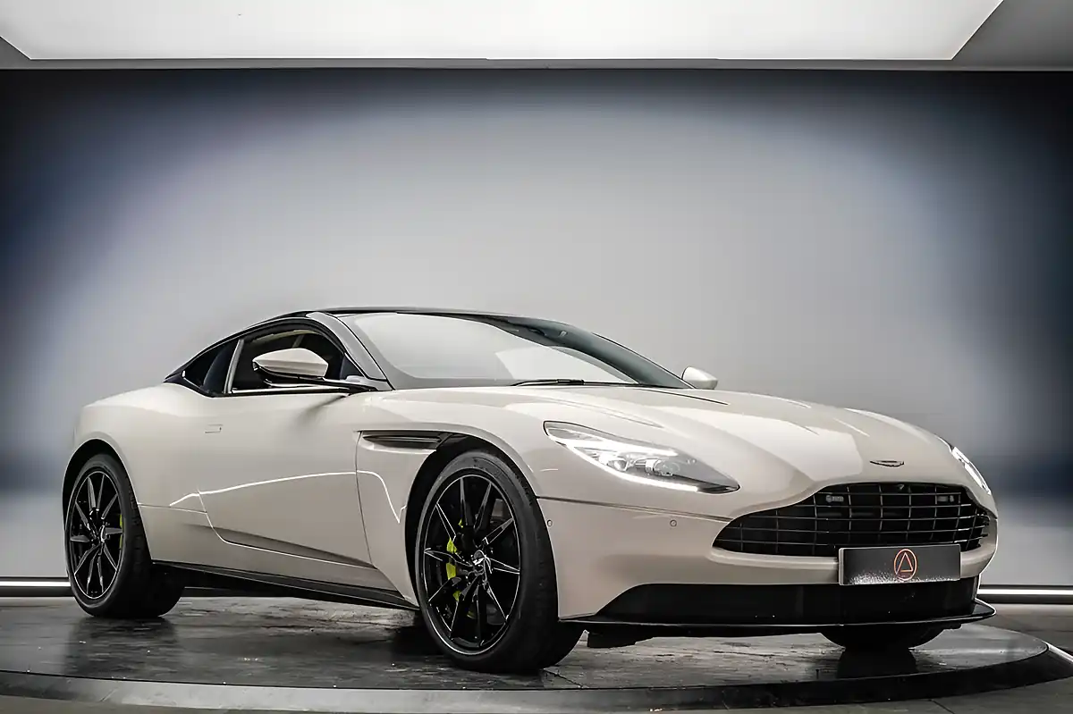 Used 2017 Aston Martin DB11 Coupe White - Interior and Exterior details 5