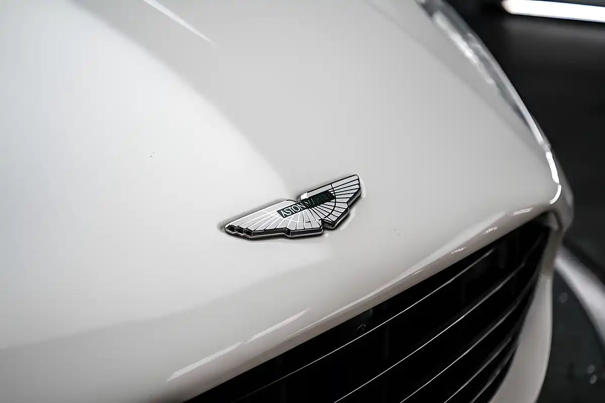 Used 2017 Aston Martin DB11 Coupe White - Interior and Exterior details 6