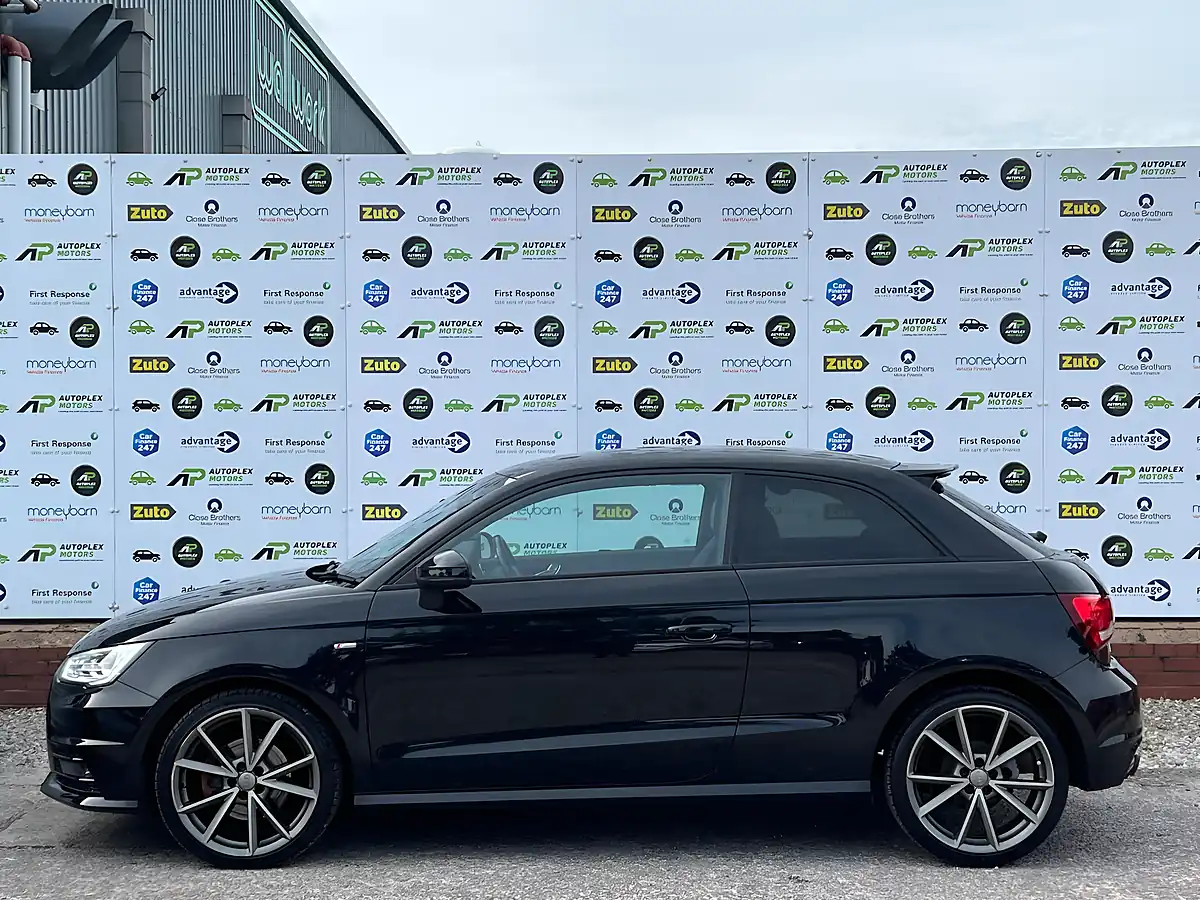 Used 2017 Audi A1 Black Edition Black - Interior and Exterior details 8