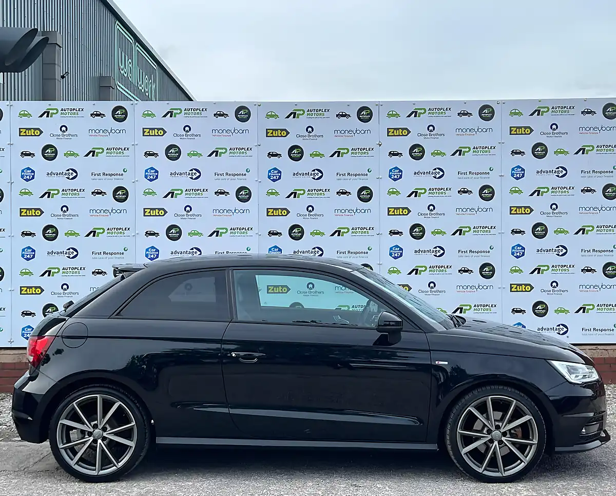 Used 2017 Audi A1 Black Edition Black - Interior and Exterior details 9
