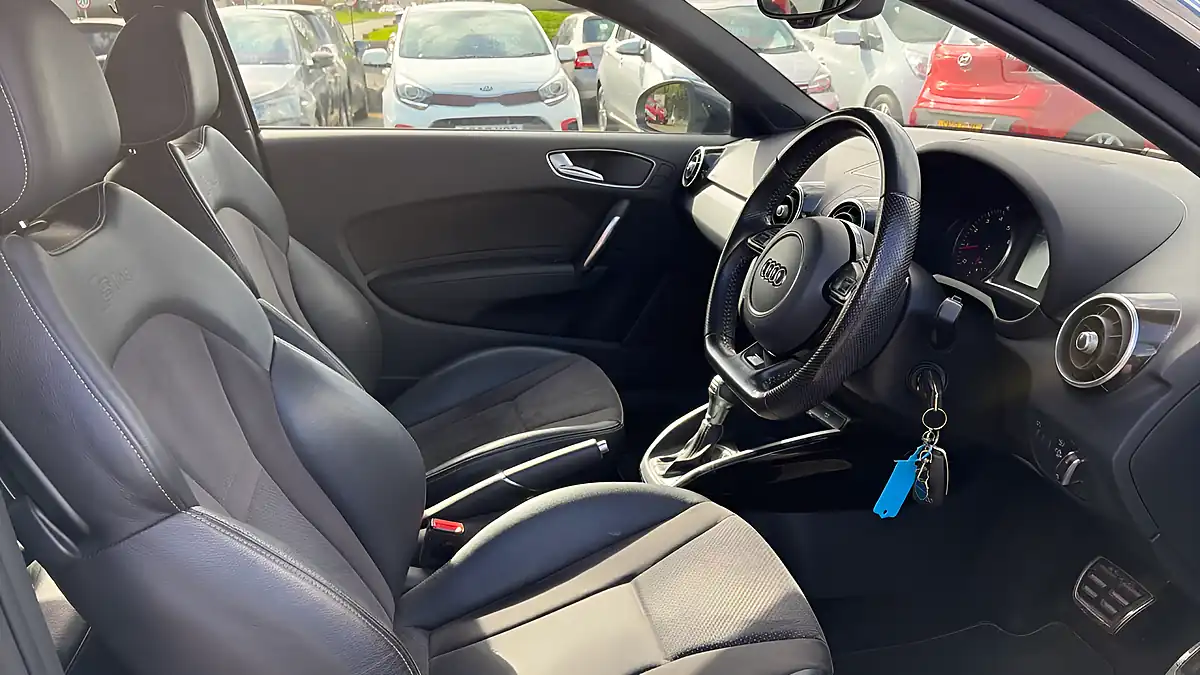 Used 2017 Audi A1 Black Edition Black - Interior and Exterior details 13