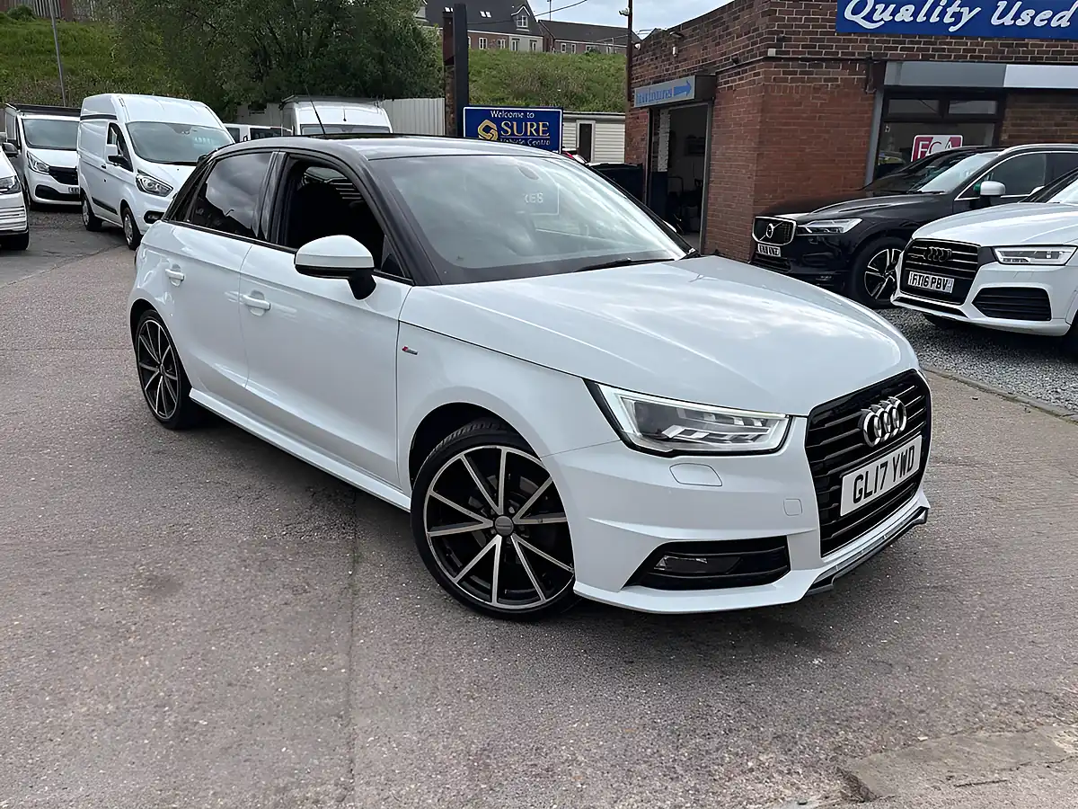 Used 2017 Audi A1 Black Edition White - Interior and Exterior details 5