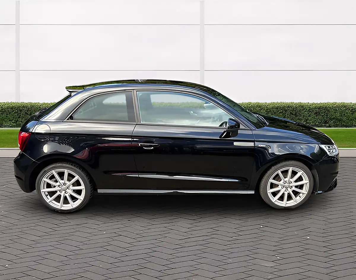 Used 2017 Audi A1 S Line Black - Interior and Exterior details 2